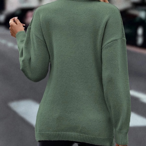 Cozy Chunky Cable Knit Wrap Sweater Top - Picture 13 of 15